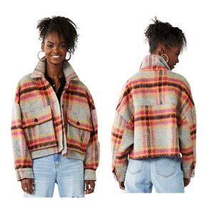 Juniors cropped plaid Shacket size XL